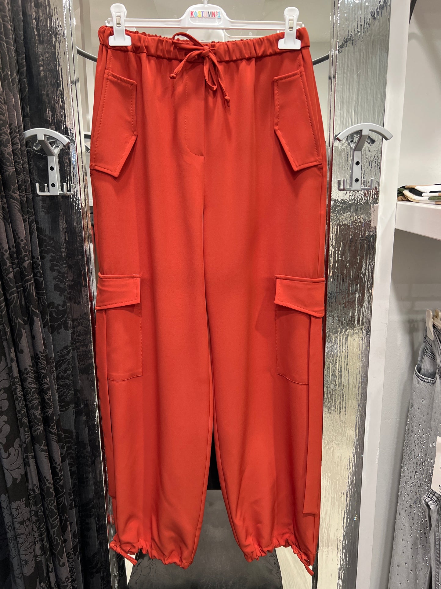 Pantalone cargo kostumn1