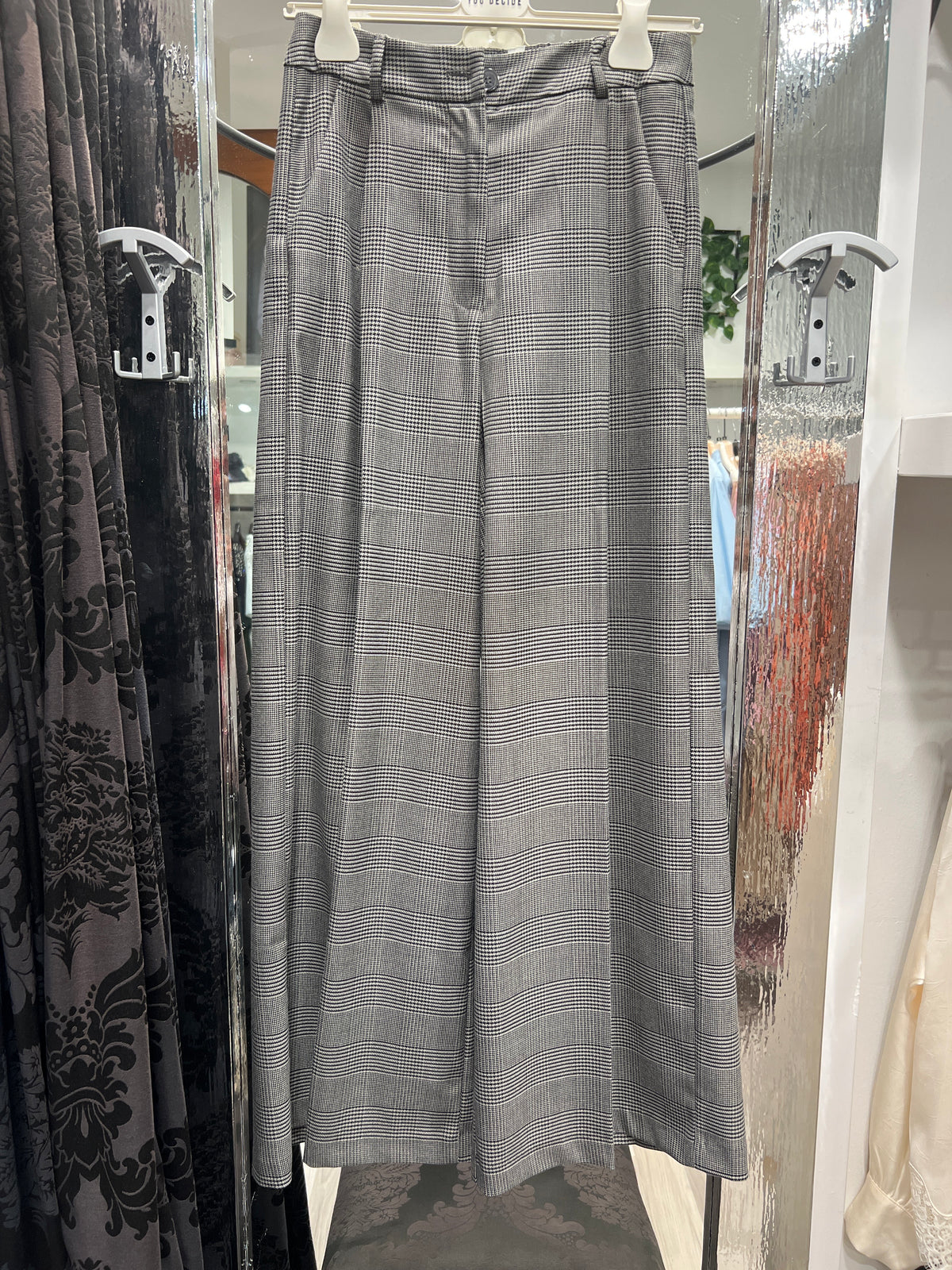 Pantalone principe di galles you decide