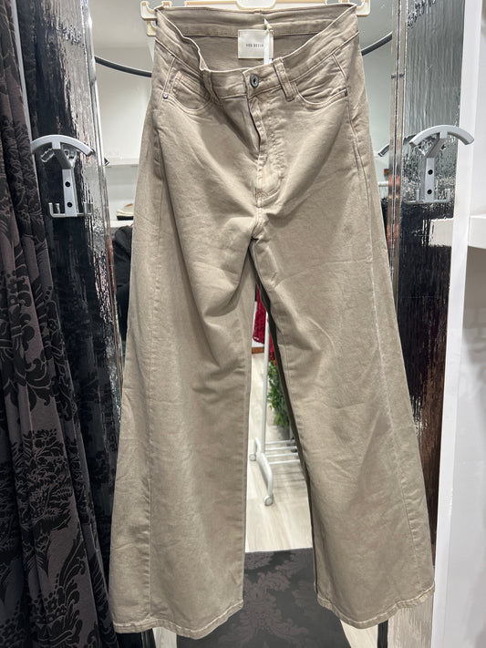 Jeans largo you decide