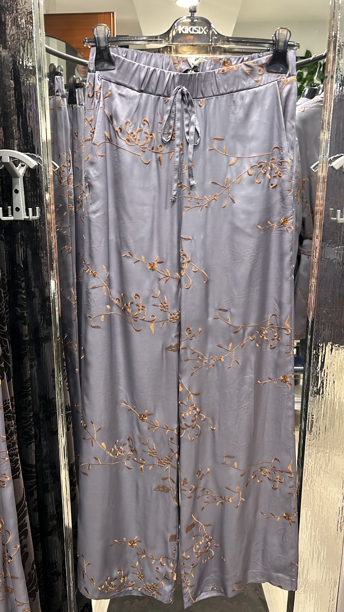Pantalone ricamo kikisix