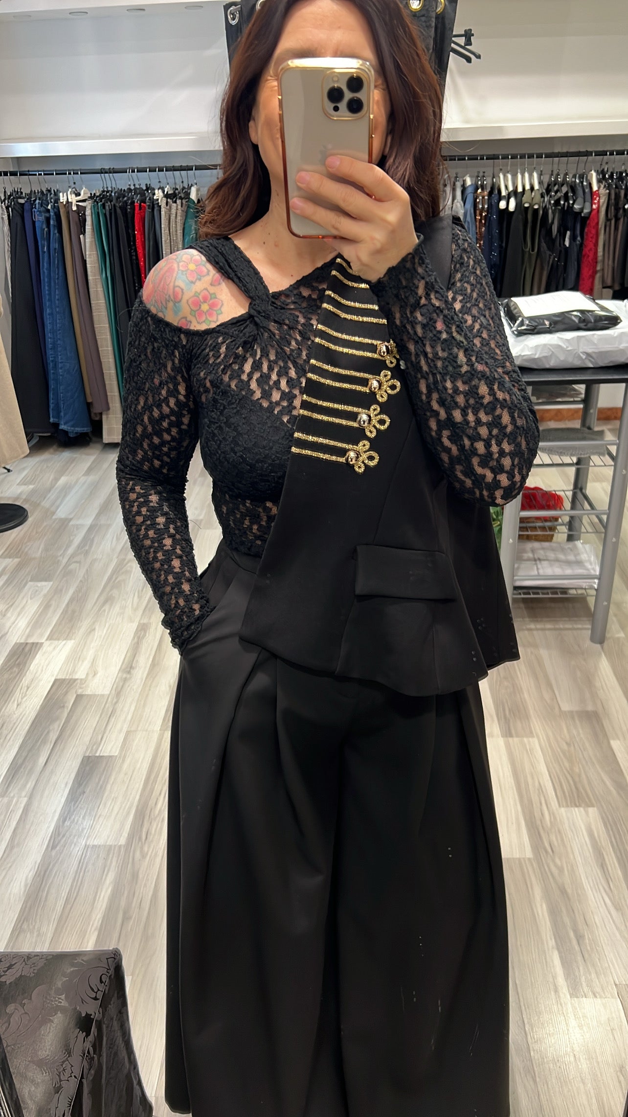 Maglia pizzo cut out Lumina