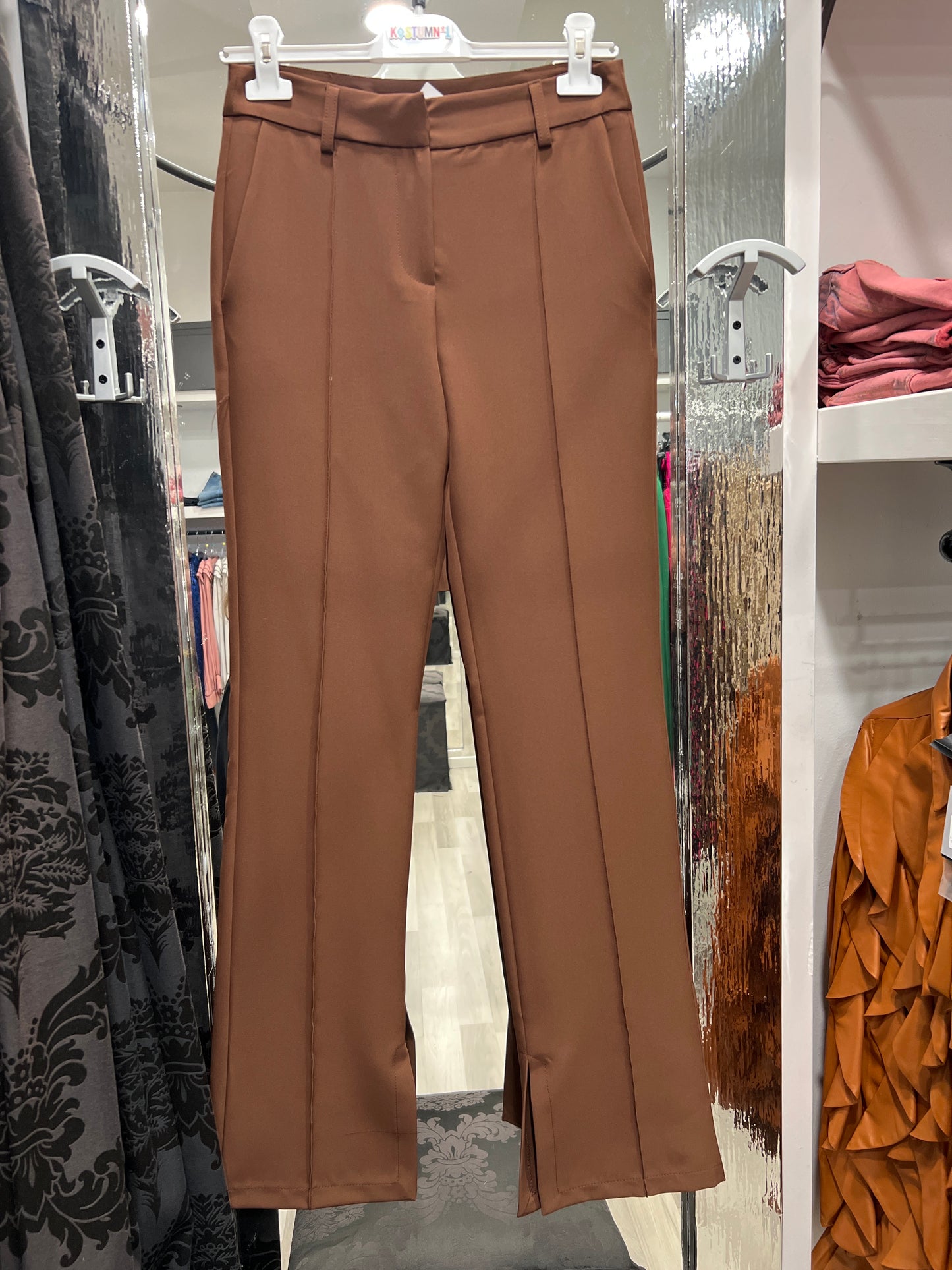 Pantalone zampa kostum n1