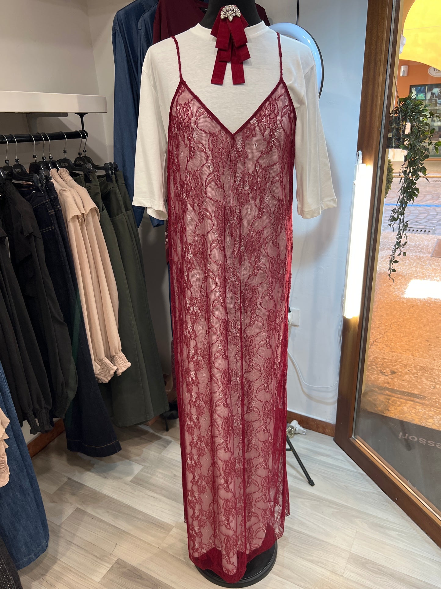 Abito lungo pizzo kostumn1