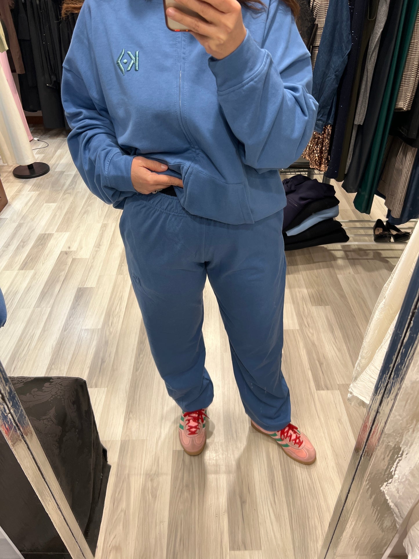 Pantalone jogger kostumn1