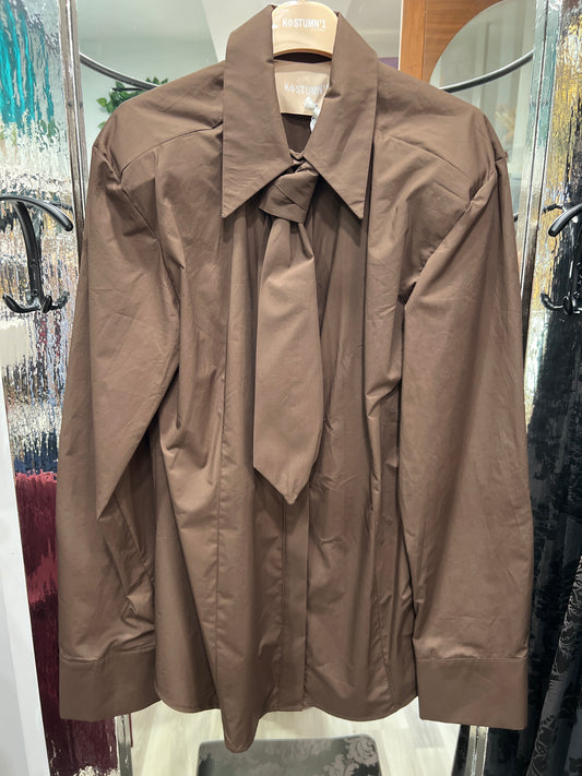 Camicia spallone kostum