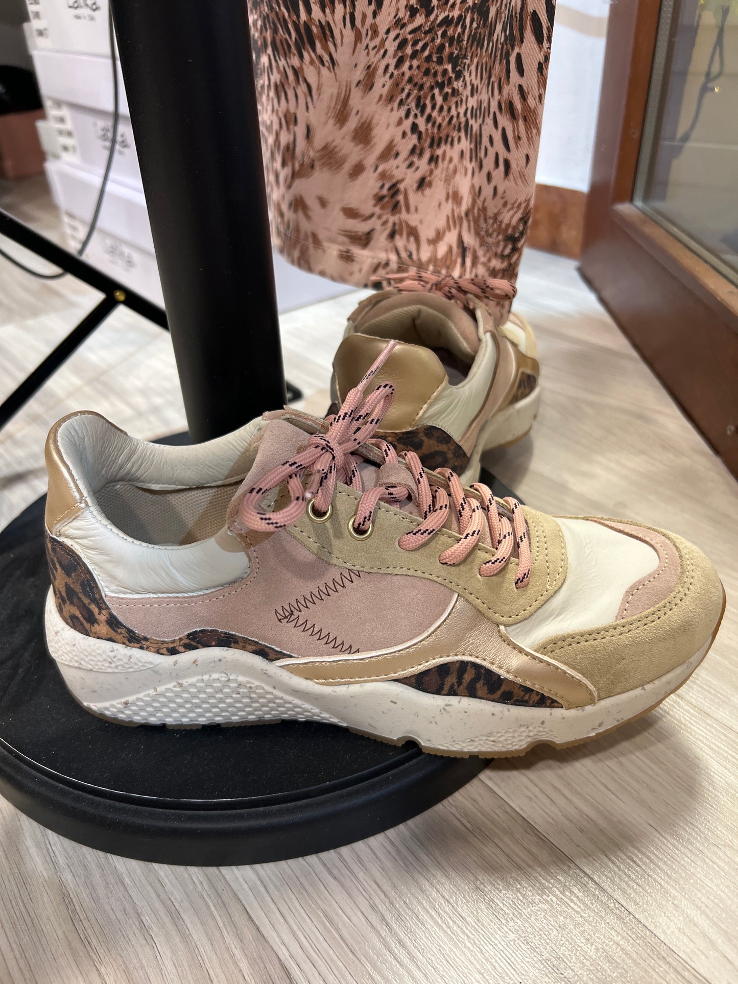 Sneackers in pelle Latika