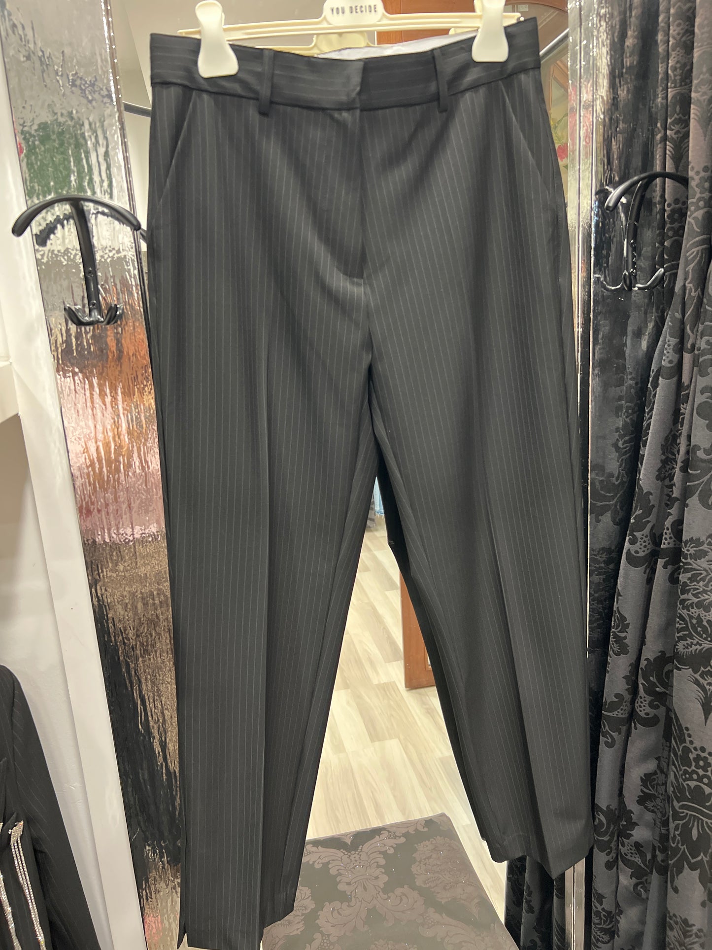 Pantalone gessato you decide