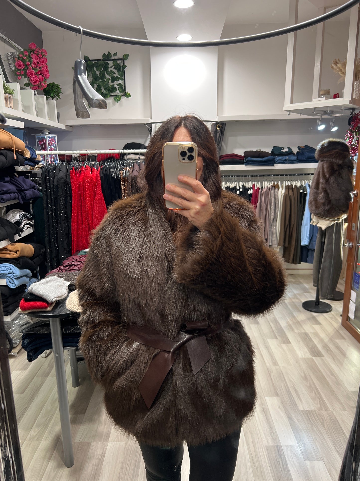 Pelliccia cintura kikisix