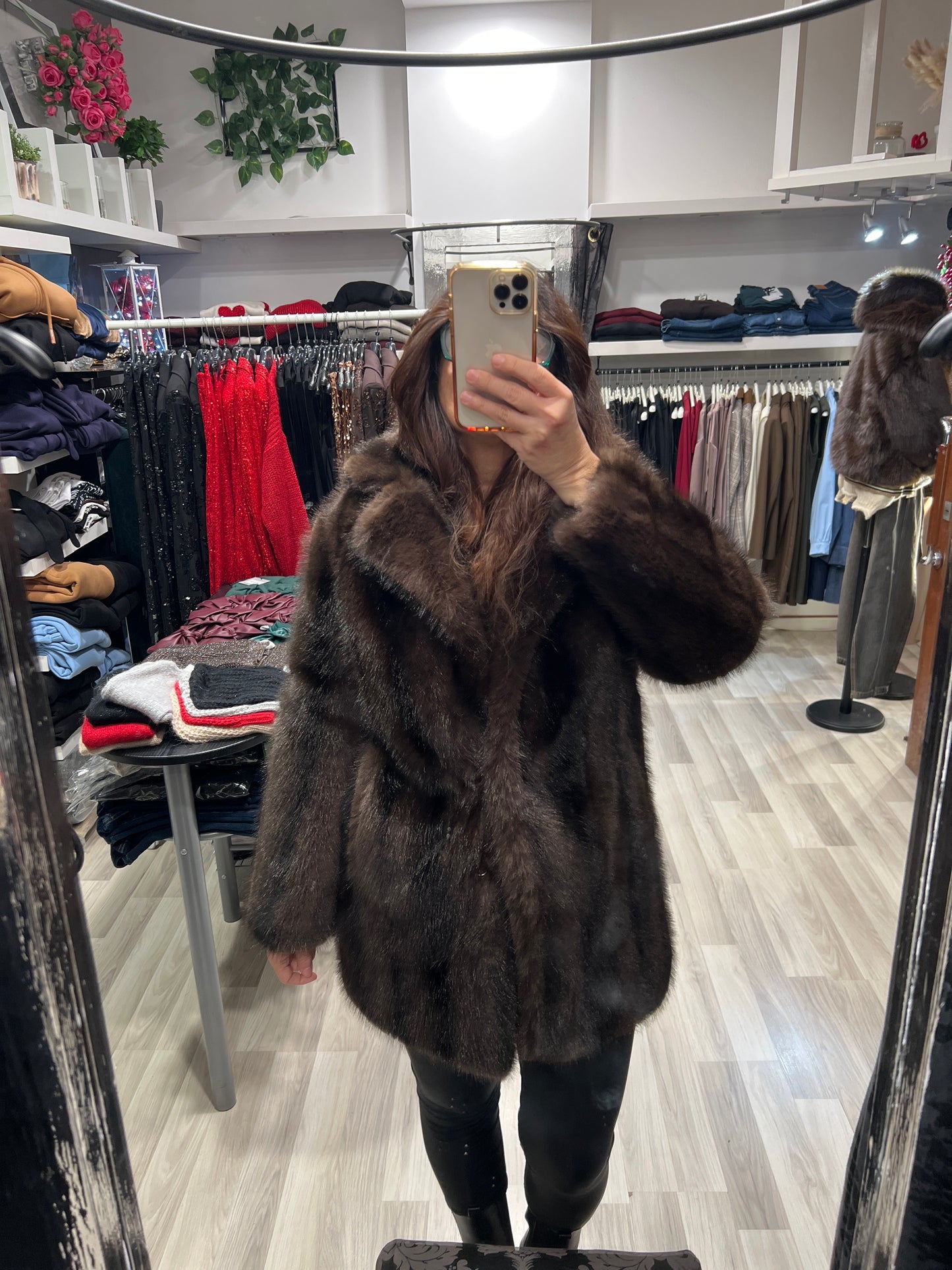 Pelliccia lunga kikisix