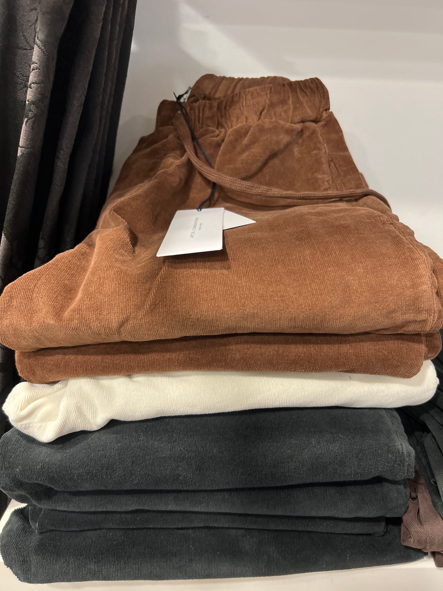 Pantalone velluto atos lombardini